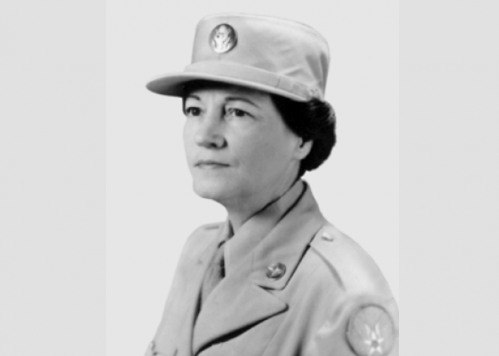 1948: Esther Blake